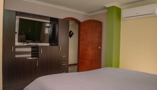 Apartment, 3 Bedrooms (301)