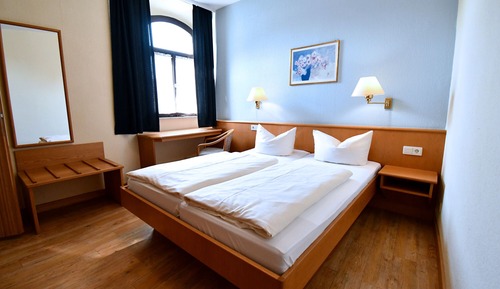 Double Room Single Use