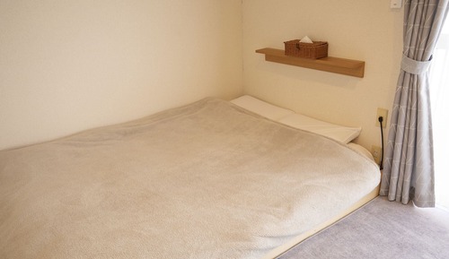 Double Room with 2 Futons (208)