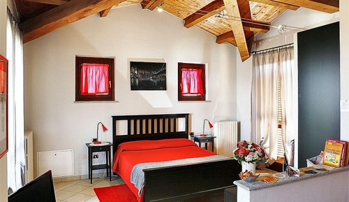 Deluxe Loft