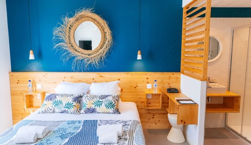 Double Room, Partial Sea View