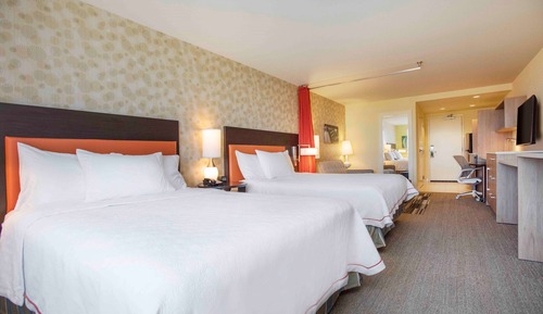 Studio, 2 Queen Beds, Accessible, Non Smoking (Hearing)