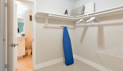 One Bedroom Designer Deluxe