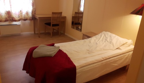 Deluxe Single Room (Room 2)