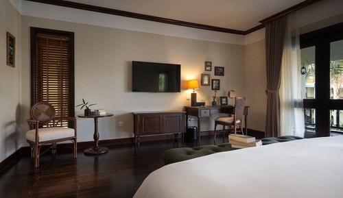 Junior Suite Balcony, New Wing