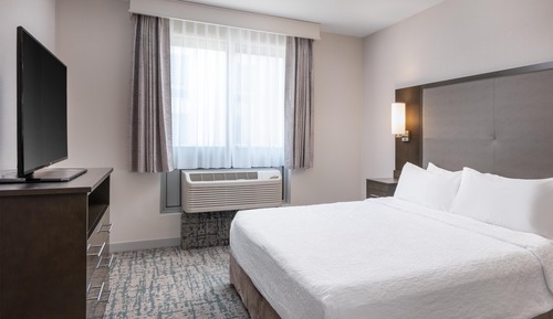 Suite, Multiple Beds, Accessible, Non Smoking (Hearing)