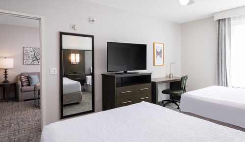 Suite, 2 Queen Beds, Accessible, Bathtub (Mobility & Hearing)