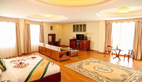 Executive Room