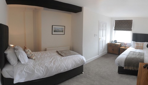 Standard Twin Room (No Pets)