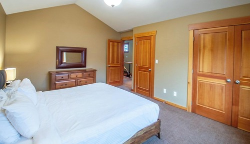 Pinnacle Ridge Chalet 47-101
