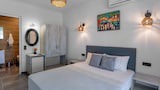 Quadruple Family Suite