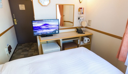 Economy Single Room, Smoking