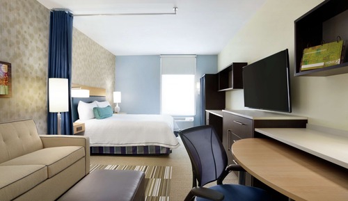 Studio, 1 King Bed, Accessible (Hearing)