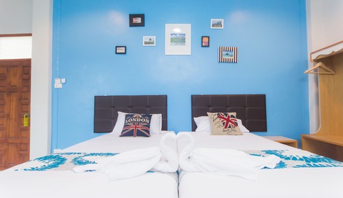 Deluxe Twin Room