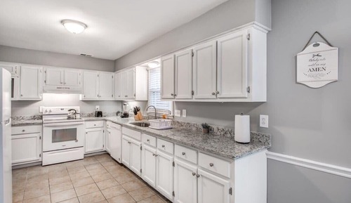 House, Multiple Beds, Patio, Garden View (Walnut Bend Bliss)