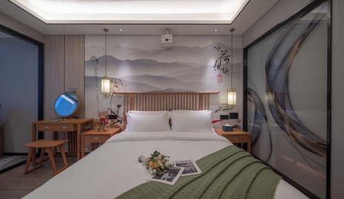 Classic Double Room, Mountain View
