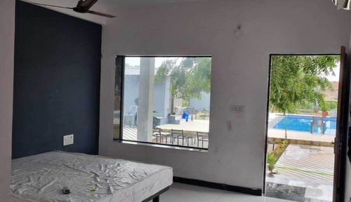 Deluxe Room, Pool View
