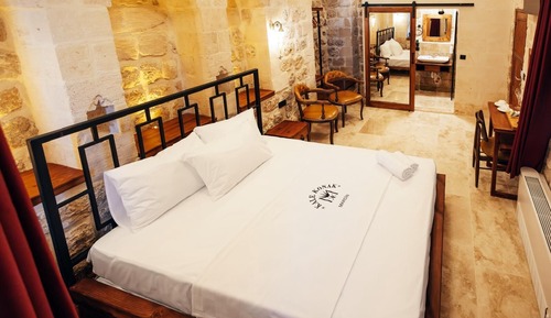 Standard Double Room, City View