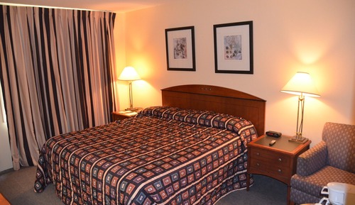 Standard Room, 1 King Bed