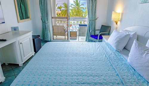 Partial Ocean View Room