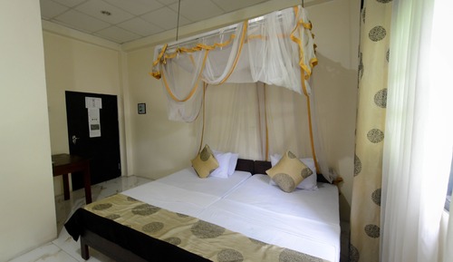 Standard Double Room, 1 Queen Bed