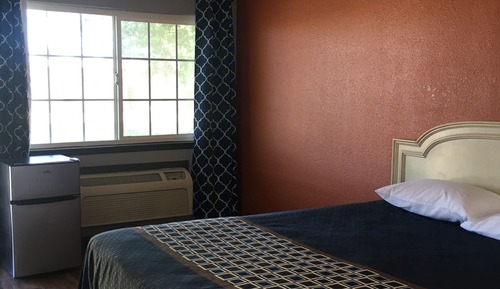 Standard Single Room, 1 King Bed