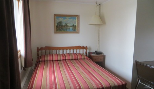 Room, 1 Queen Bed, Kitchenette