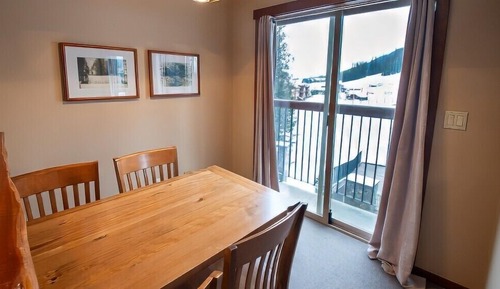 Snow Creek Lodge #209