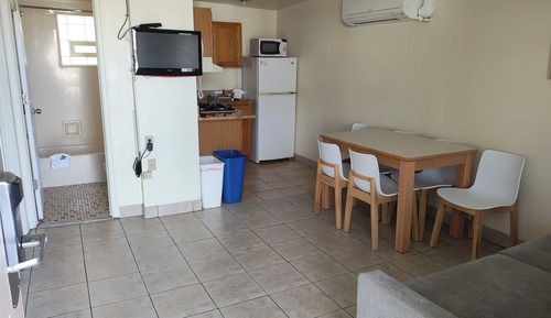 Deluxe Room, Multiple Beds (Three Room Efficiency (Type 7))