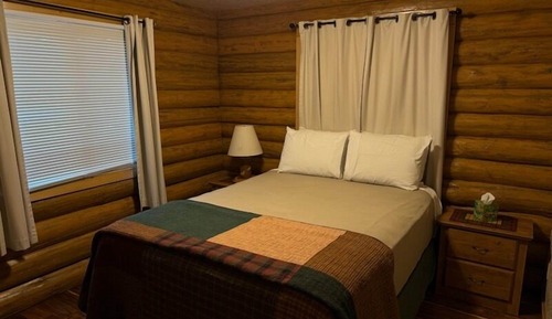 Deluxe Cabin, 2 Bedrooms, Non Smoking, Mountain View