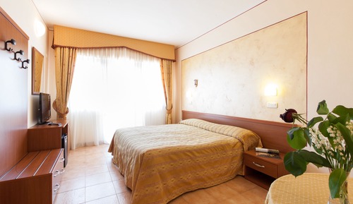 Family Room, 2 Bedrooms, Connecting Rooms
