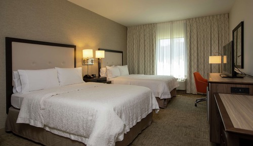 Room, 2 Queen Beds, Refrigerator & Microwave