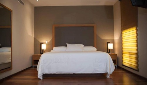 Standard Room, 1 King Bed