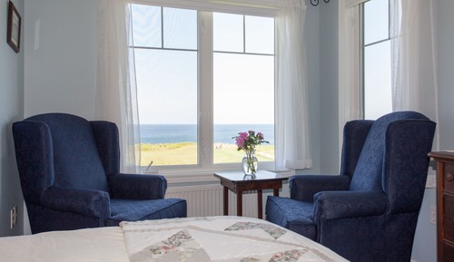 Deluxe Room, 1 Queen Bed, Sea View