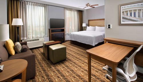 Studio Suite, 1 King Bed, Non Smoking