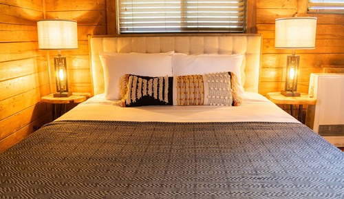 Studio Cabin