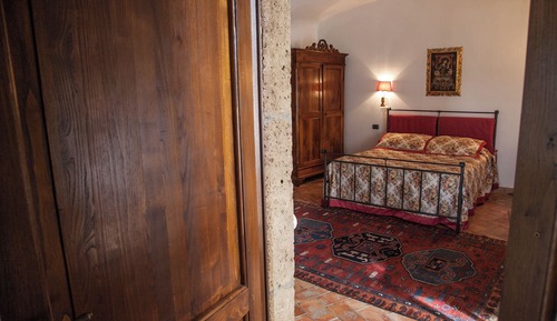 Grand Suite, Multiple Beds, Jetted Tub, Valley View (100-300 meters from check-in location)