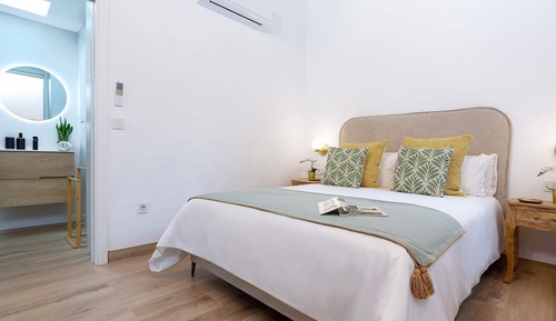 Apartment (3 Bedrooms)