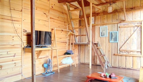 Family House, 1 Bedroom, Balcony, Mountain View