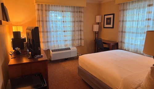 Deluxe Single Room