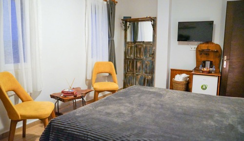 Suite, Balcony, Marina View