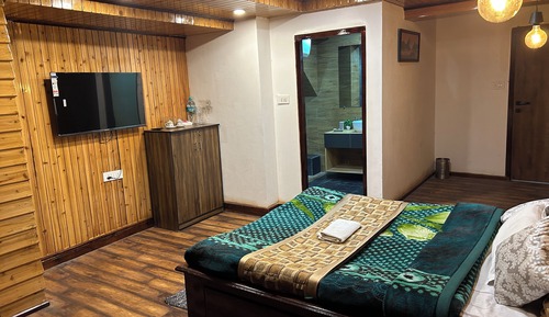 Basic Double Room