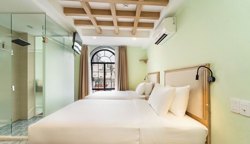 Deluxe Double Room, Balcony, City View