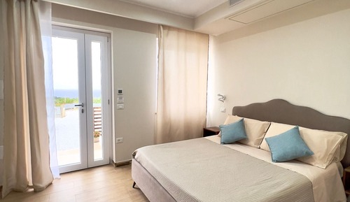 Double Room, Non Smoking, Sea View