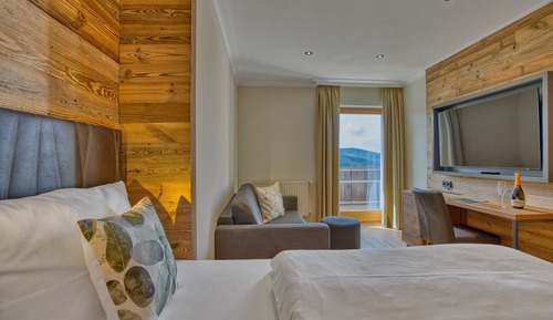 Deluxe Single Room