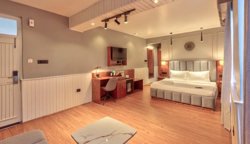 Classic Single Room
