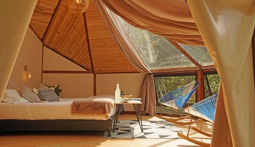 Suite, Mountain View