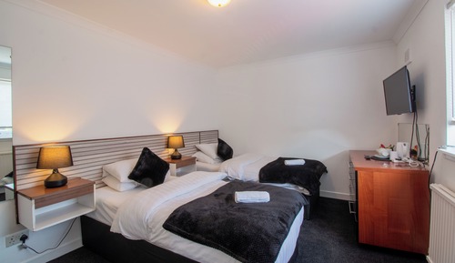 Economy Twin Room