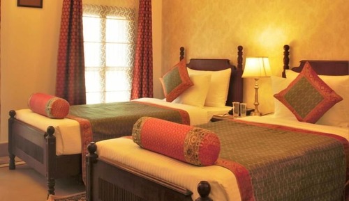 Suite, River View