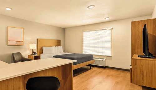 Studio Suite, 1 King Bed, Non Smoking